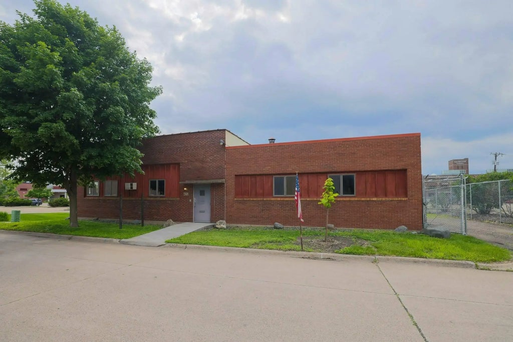 422 Roosevelt Street Ne, Minneapolis