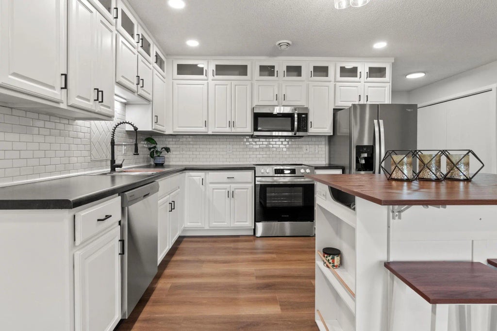 920 Portland Street, Villard