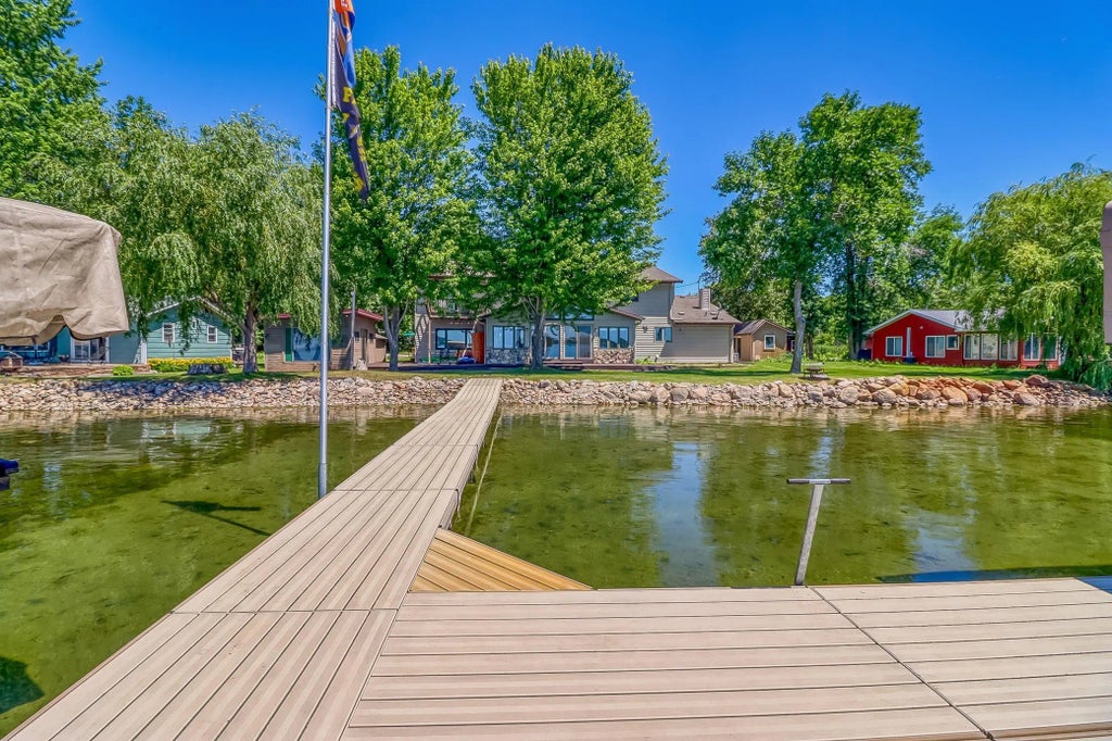 11494 Ravenswood Beach Road, Detroit Lakes