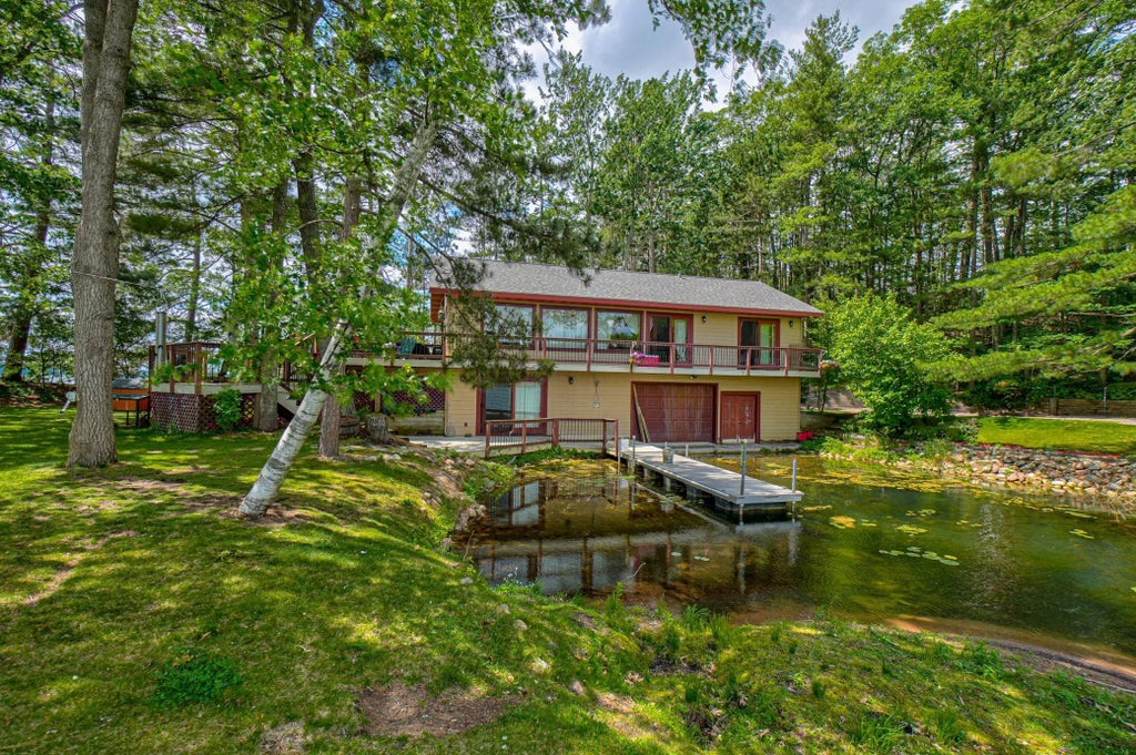 10399 N Sandy Beach Road, Round Lake Twp