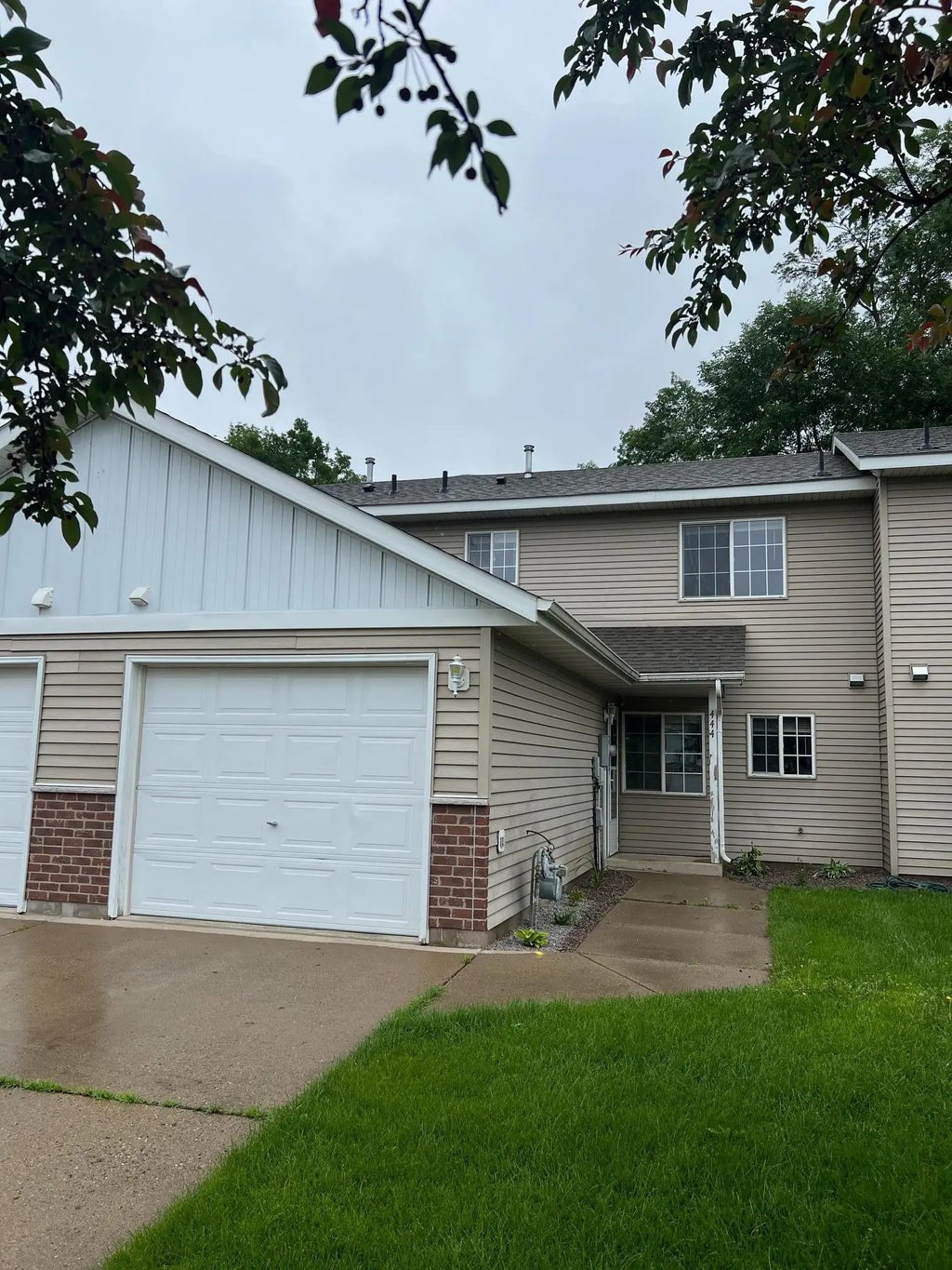 444 Terrace View Drive, Litchfield