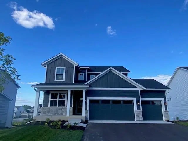 14562 Kingsview Lane N, Dayton