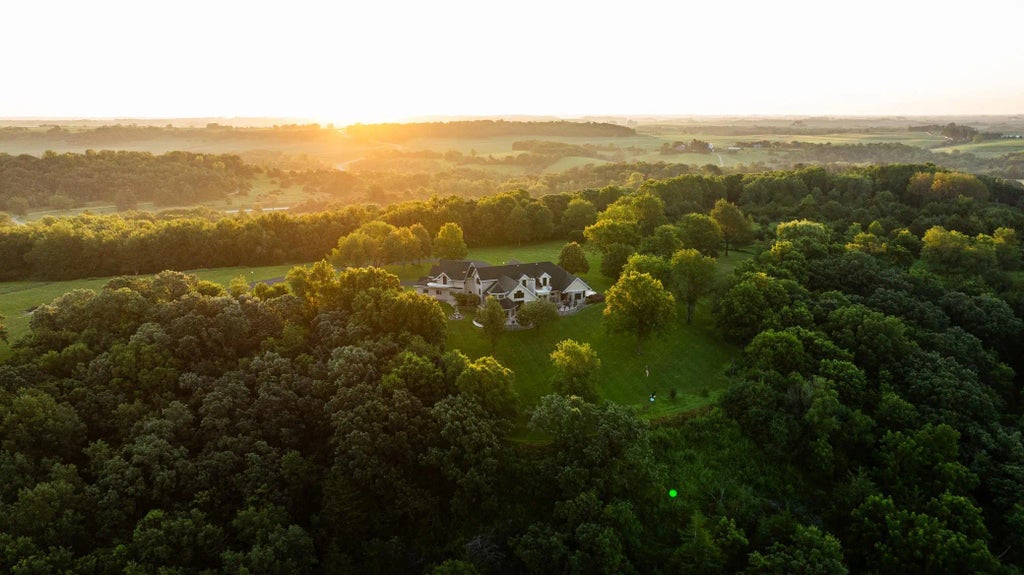 32592 Juniper Road, Chatfield Twp