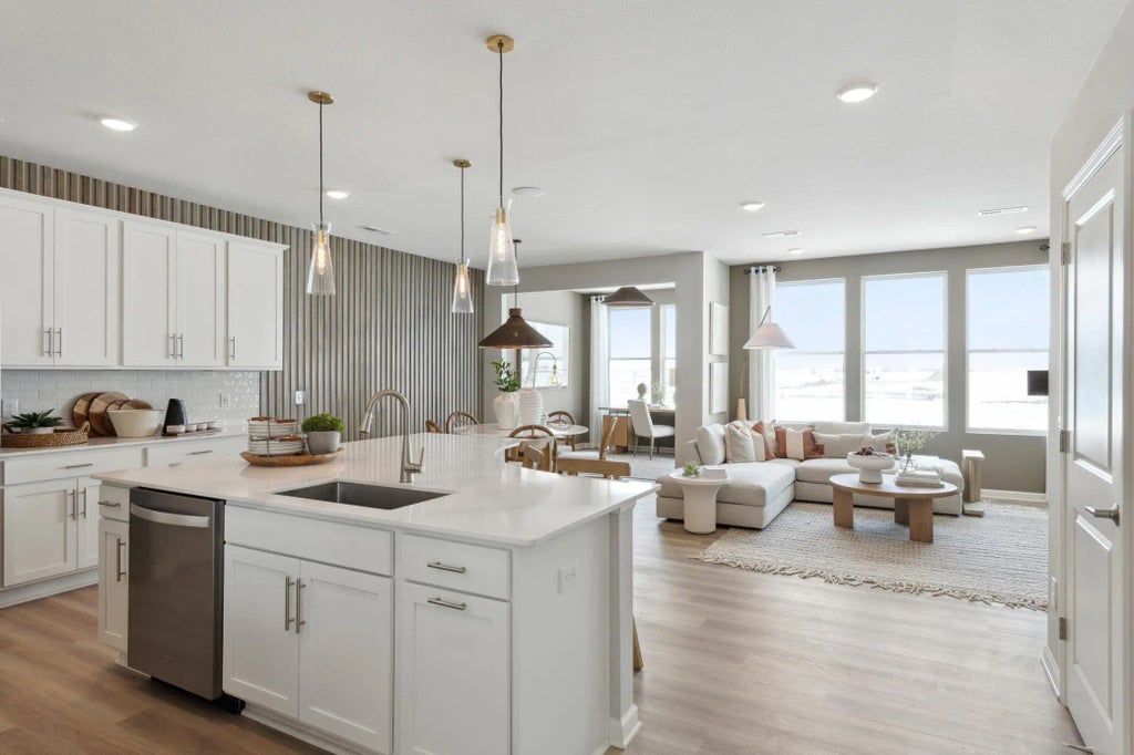 4806 Airlake Drive, Woodbury