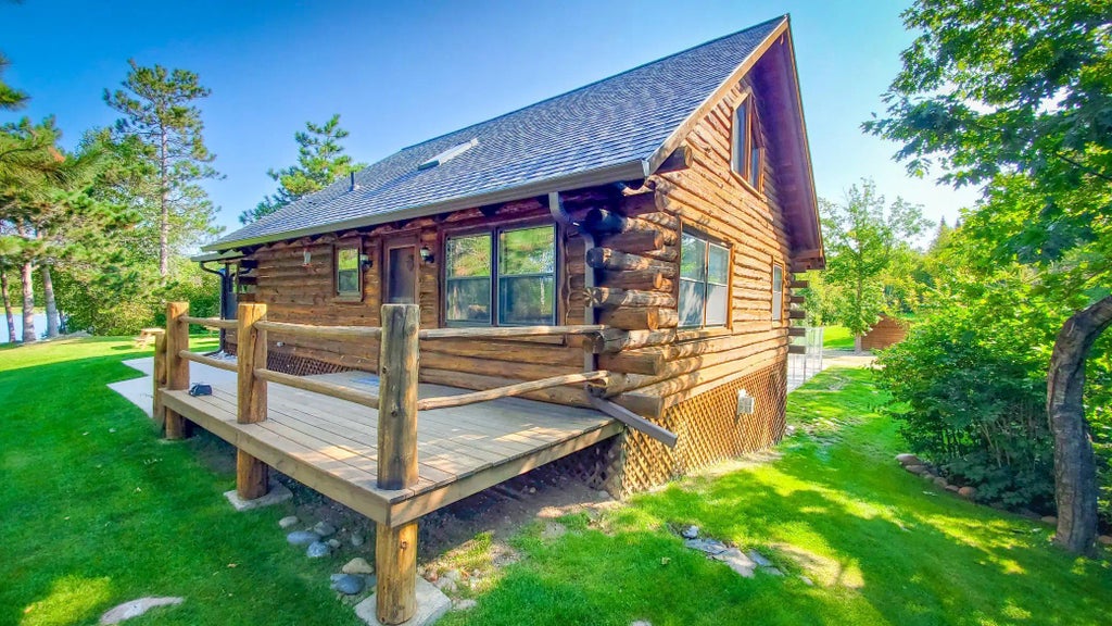 14185 Shoreline Trail, Long Lost Lake Twp