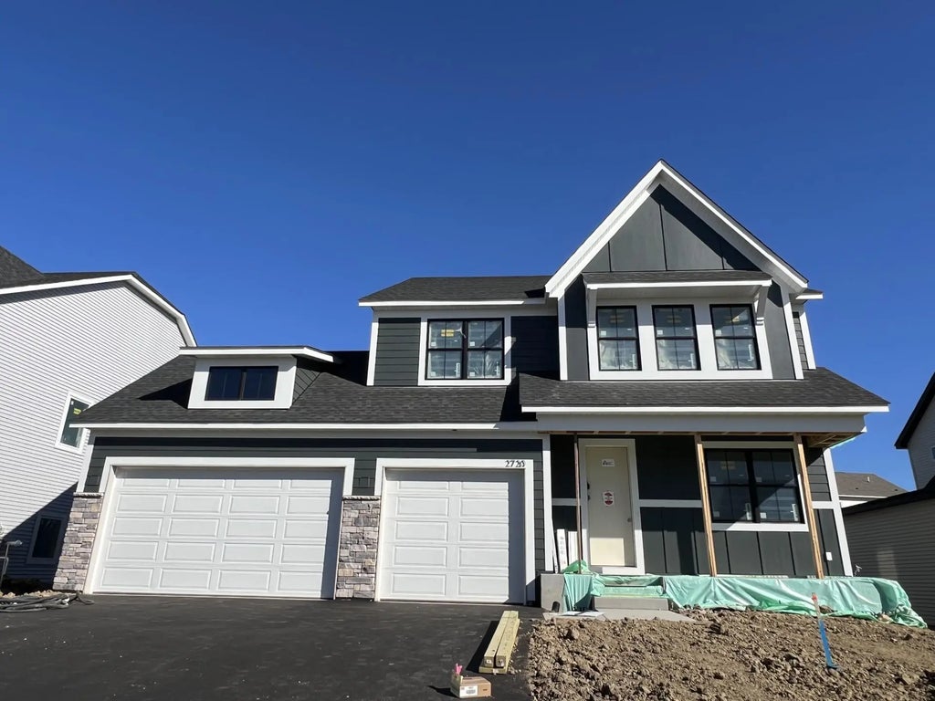 2720 Kensington Avenue Ne, Saint Michael