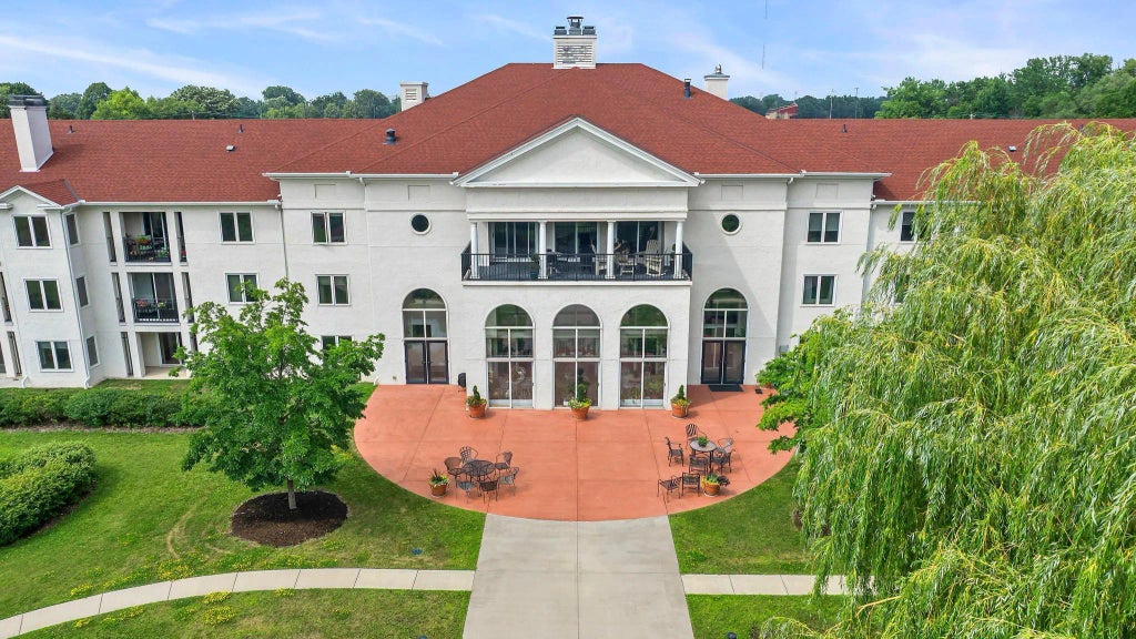 1666 Coffman Street 101, Falcon Heights