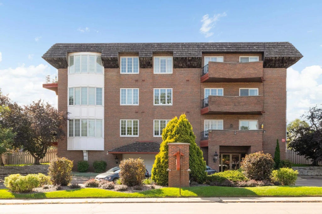 6300 Xerxes Avenue S 31, Edina