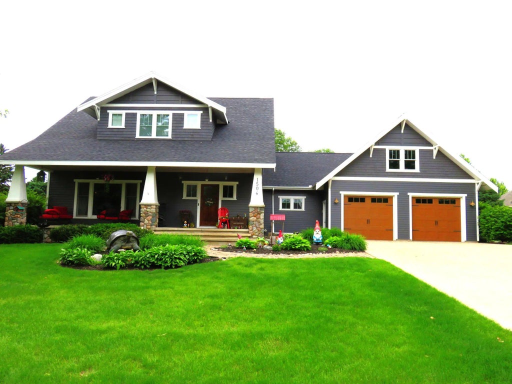 1504 4th Street Ne, Willmar