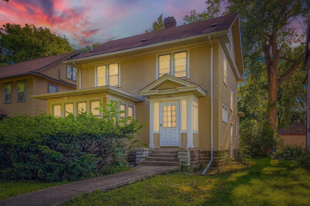 983 18th Avenue Se, Minneapolis