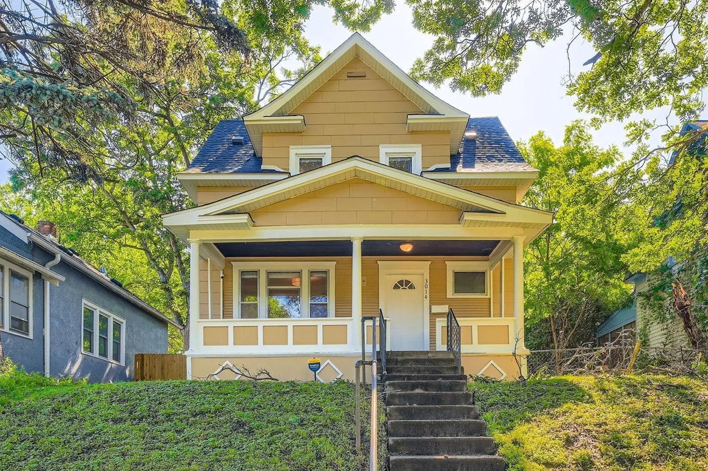3014 Humboldt Avenue N, Minneapolis