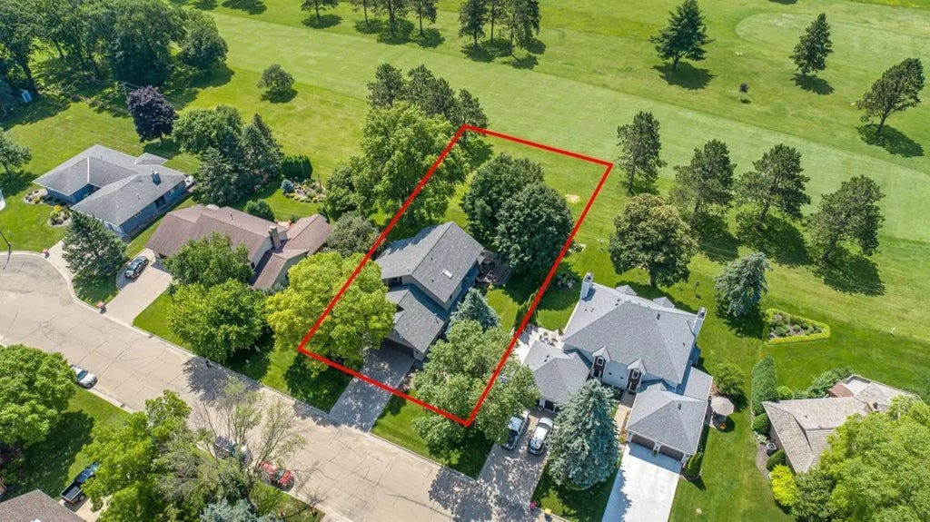 24 Greenhaven Bay, Faribault