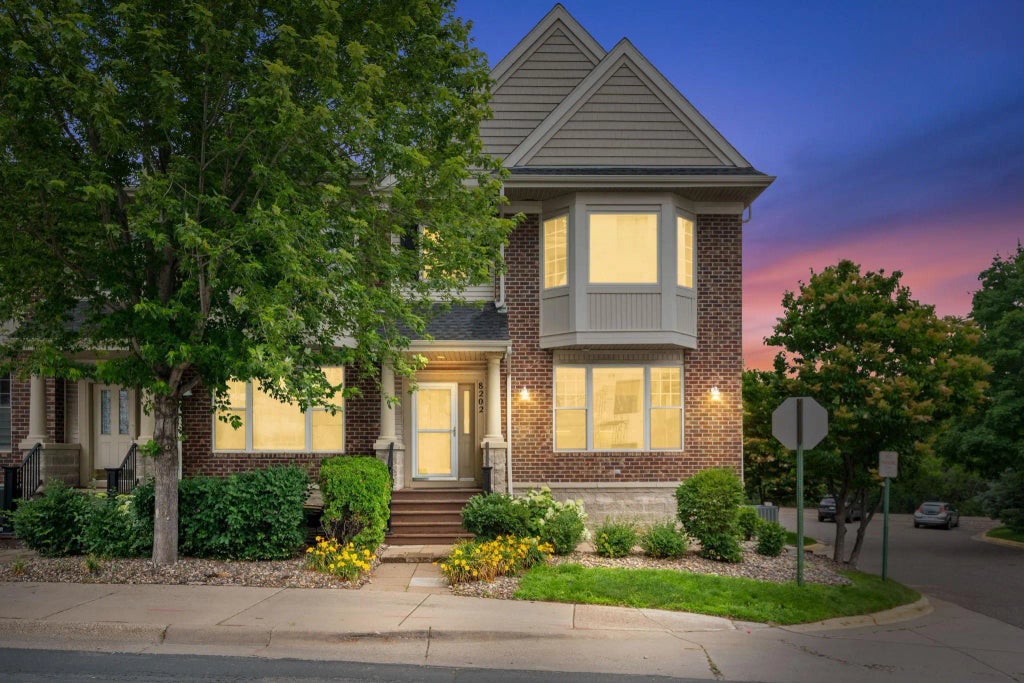 8202 Golden Valley Road, Golden Valley