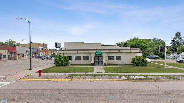 101 1st Street Nw, Twin Valley