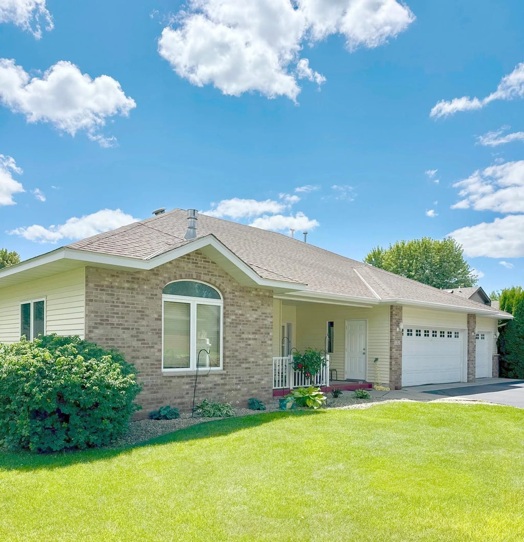 132 Goldfinch Lane, Clearwater