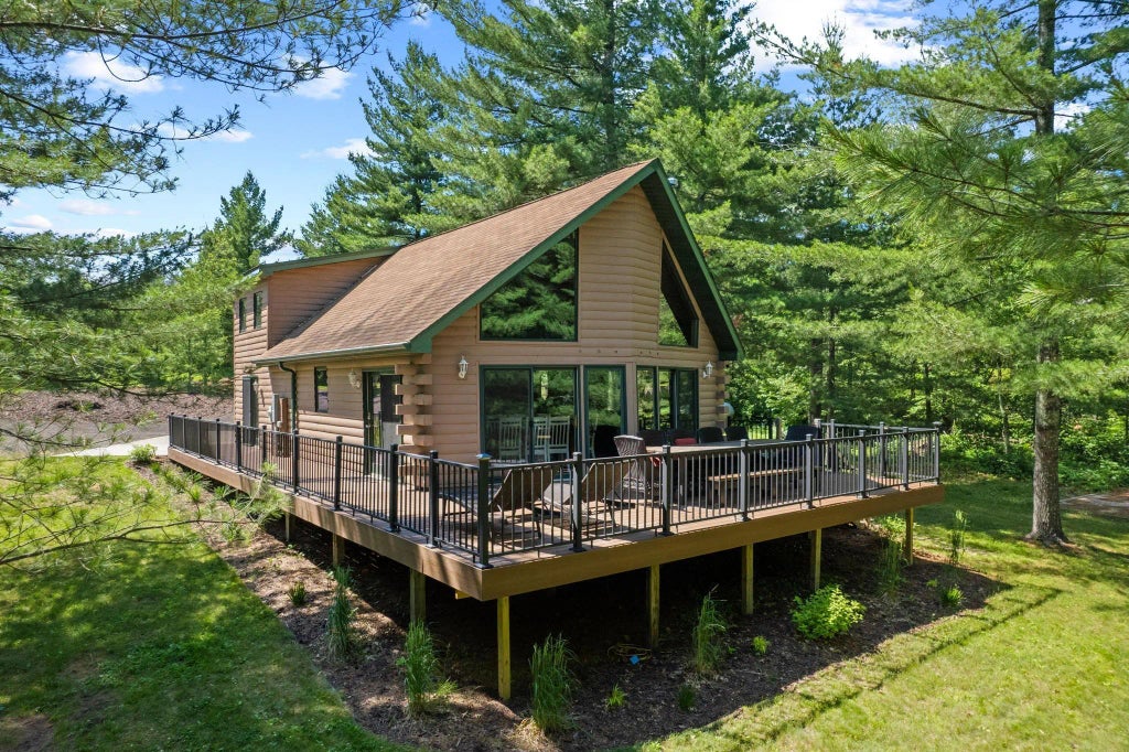 29116 Pardun Road, Danbury