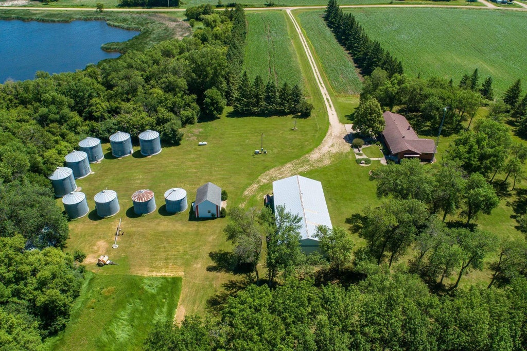 31289 270th Avenue, Stony Brook Twp