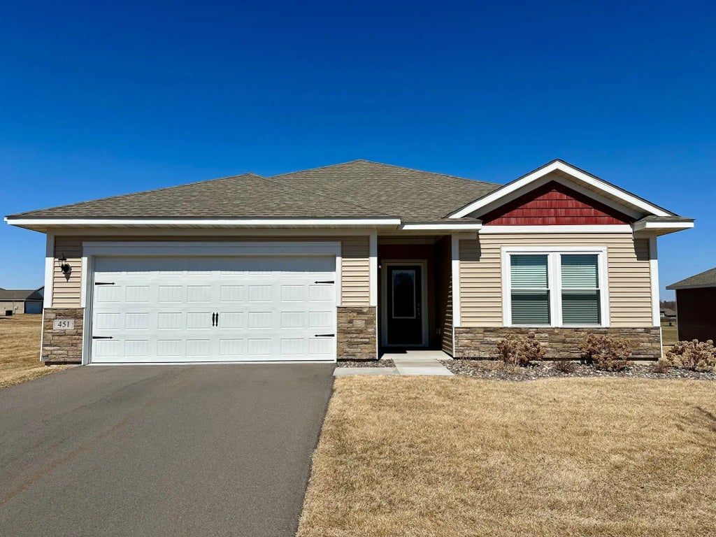 155 Summerfield Drive, Waverly