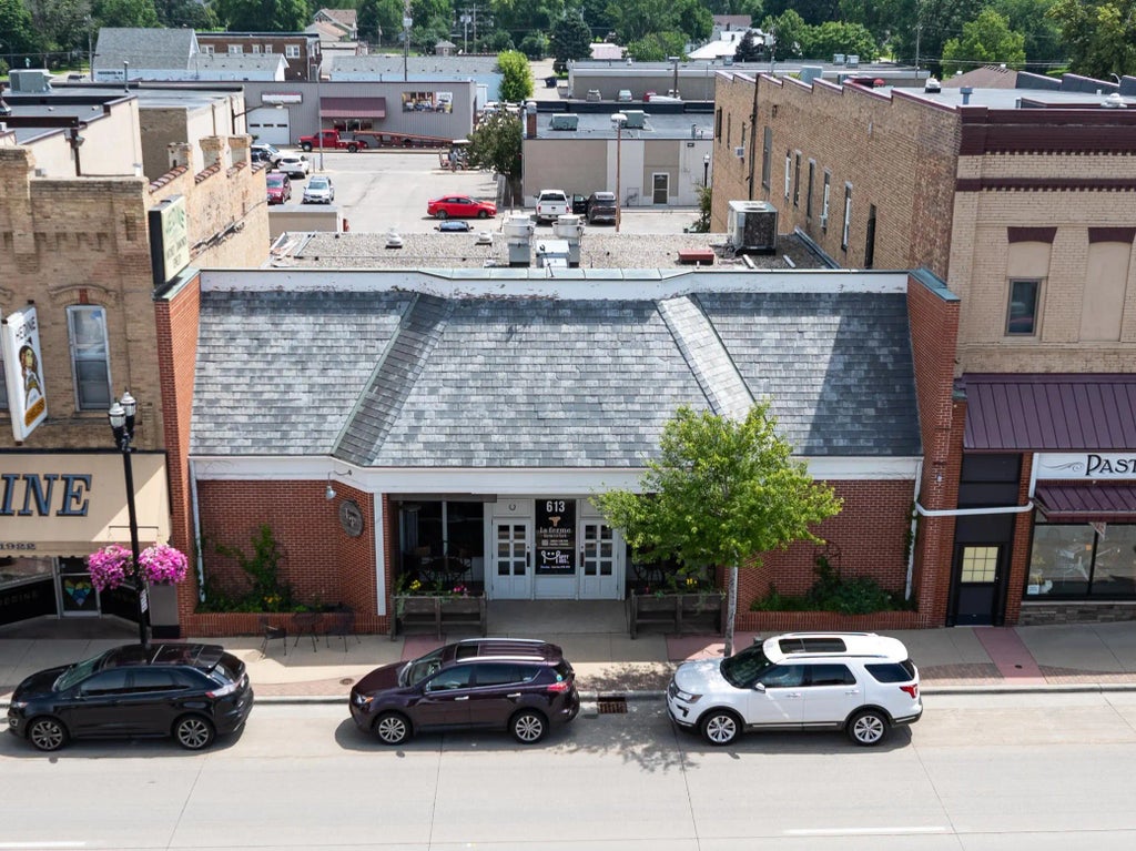 613 Broadway Street, Alexandria