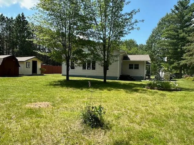 41988 251st Place, McGregor