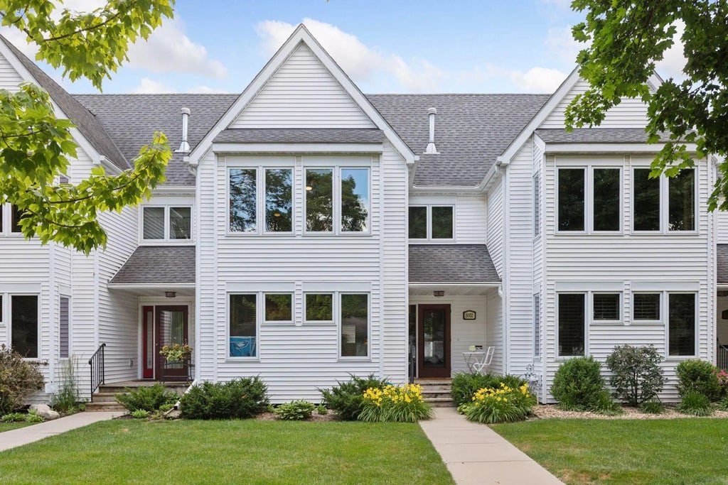 5002 Sheridan Avenue S, Minneapolis