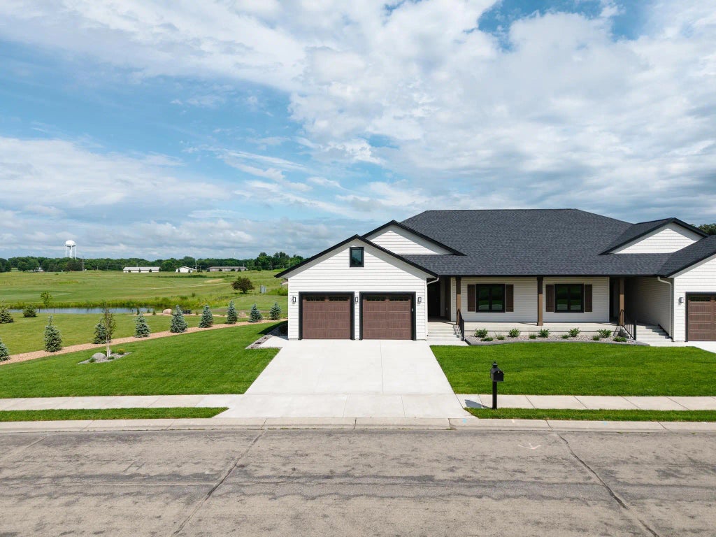 2334 9th Street W, Albert Lea