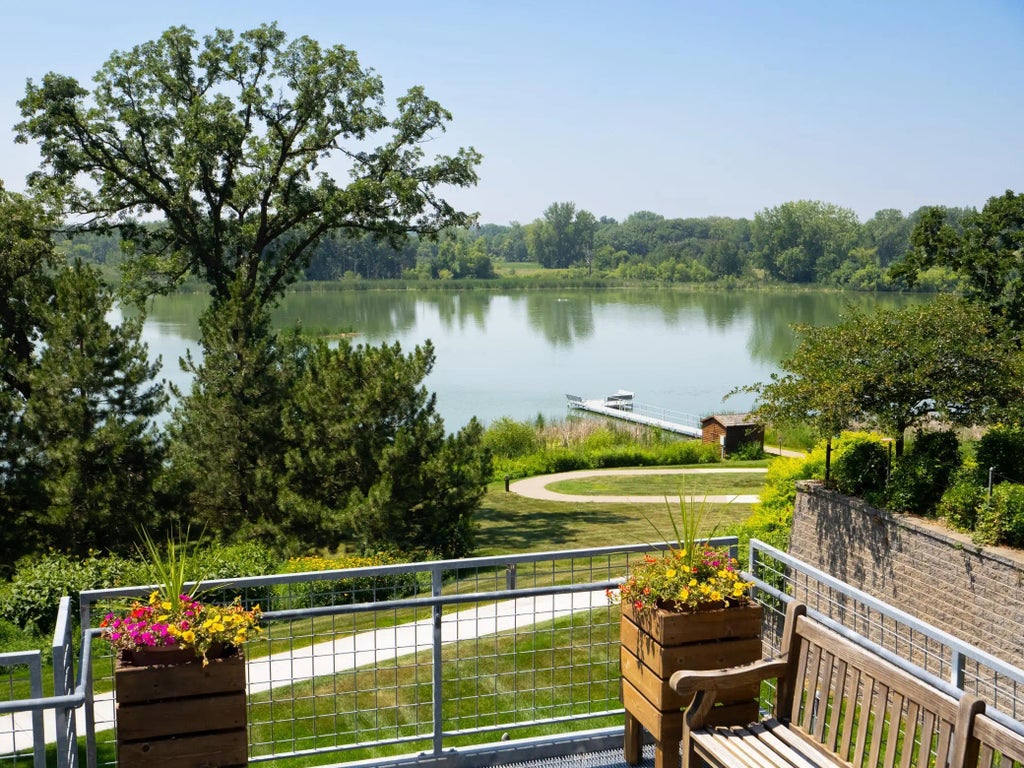 1900 Rush Lake Trail 112, New Brighton