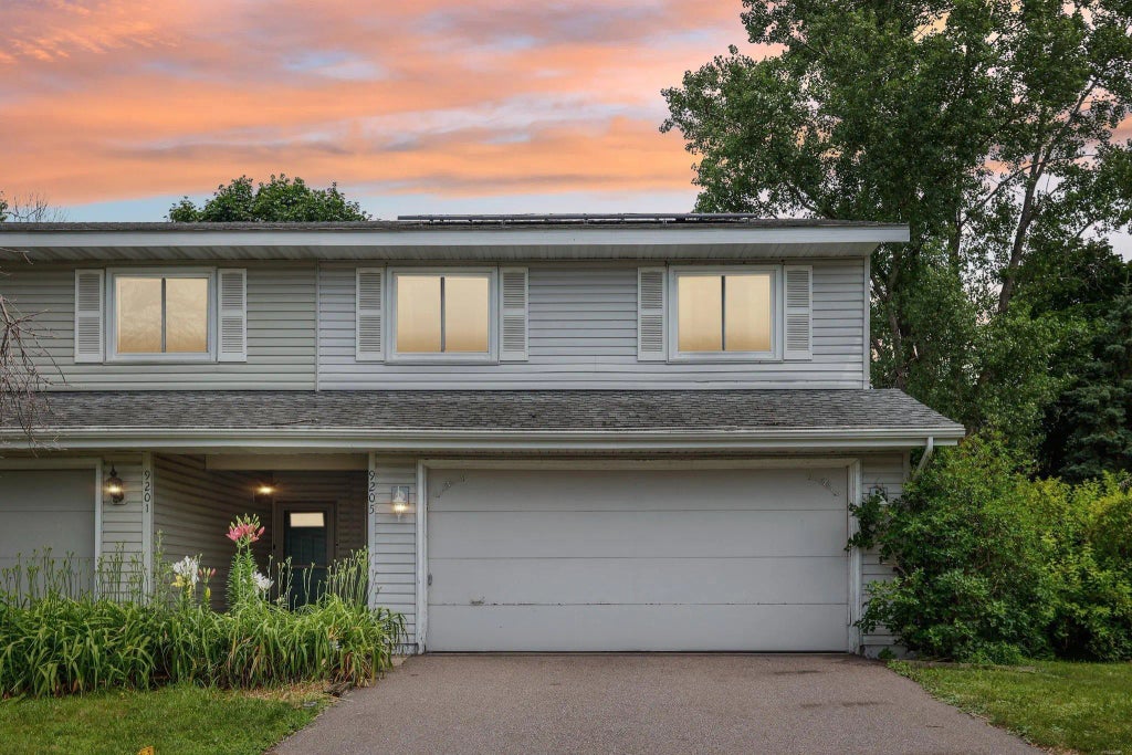 9205 29th Avenue N, New Hope