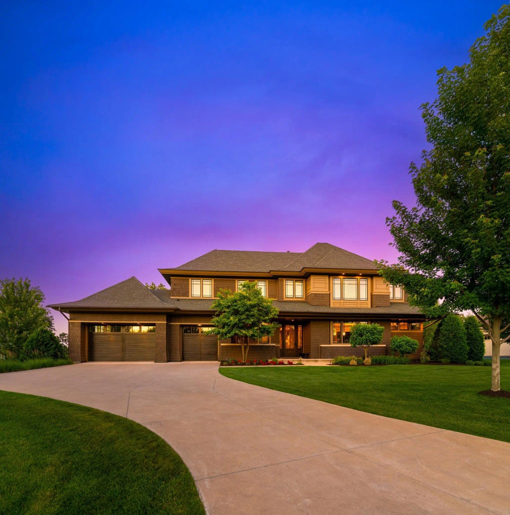 3776 Woodland Cove Parkway, Minnetrista