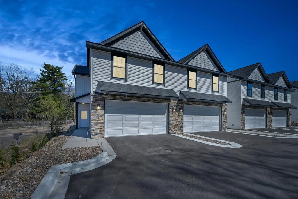 3413 Douglas Drive N, Crystal