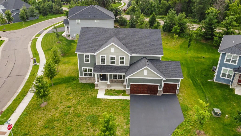 5390 Everest Lane N, Plymouth