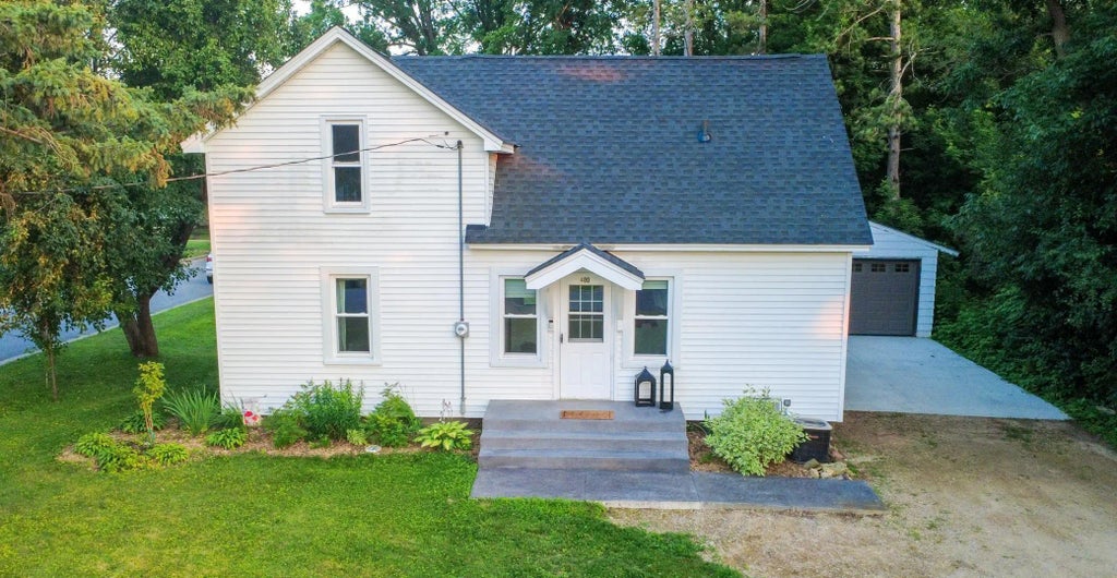 400 W Stockman Street, Woodville