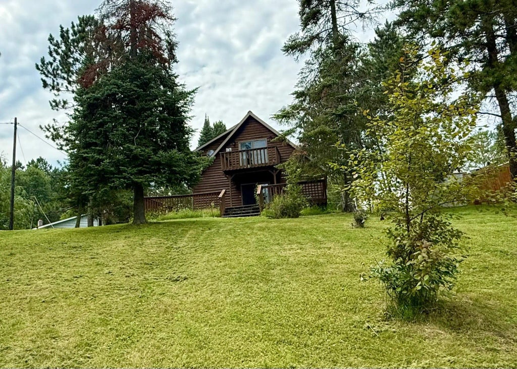 6592 Dewey Point Road, Chisholm