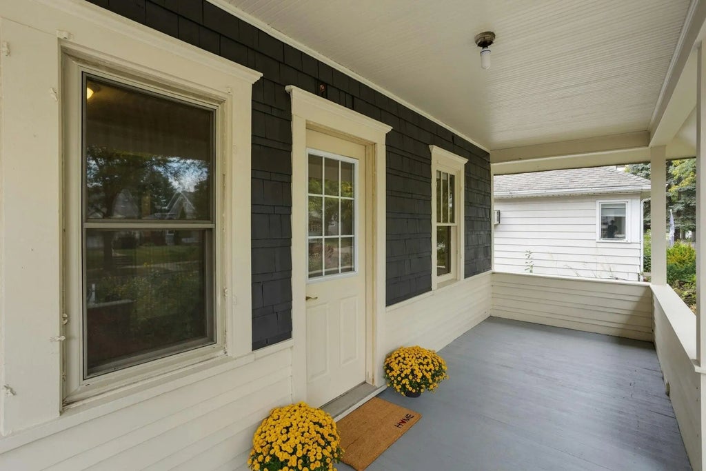 1294 Hubbard Avenue, Saint Paul