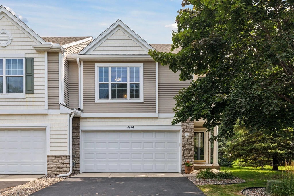 6456 157th Street W, Apple Valley