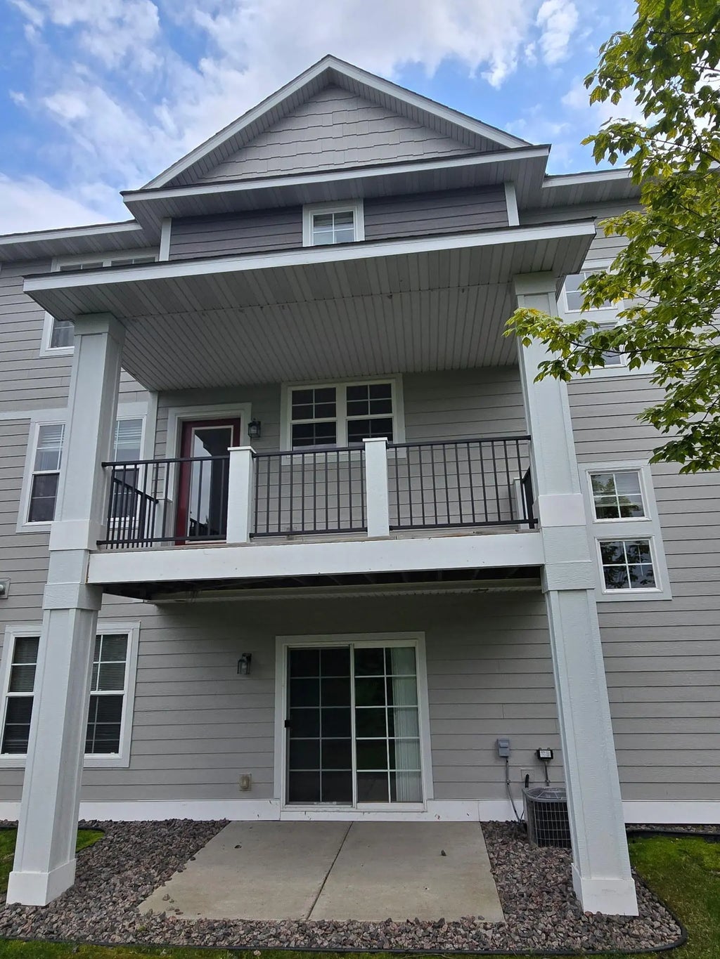 5789 Mount Curve Boulevard, Monticello