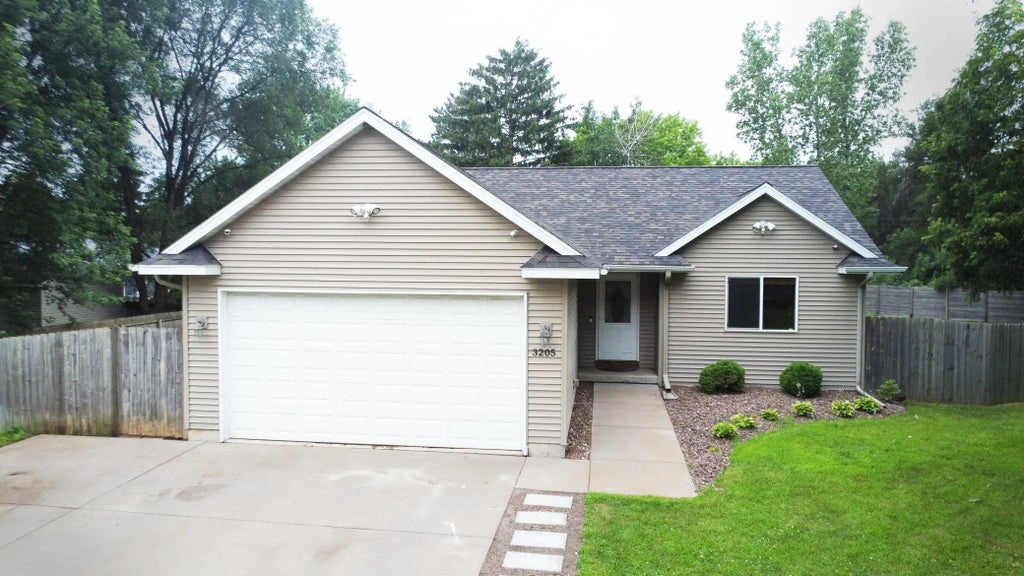 3205 Lilac Street, Eau Claire
