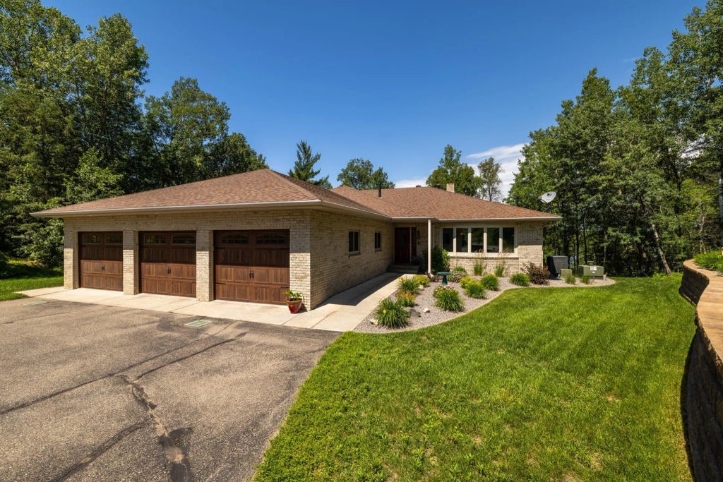 25271 County 7, Park Rapids
