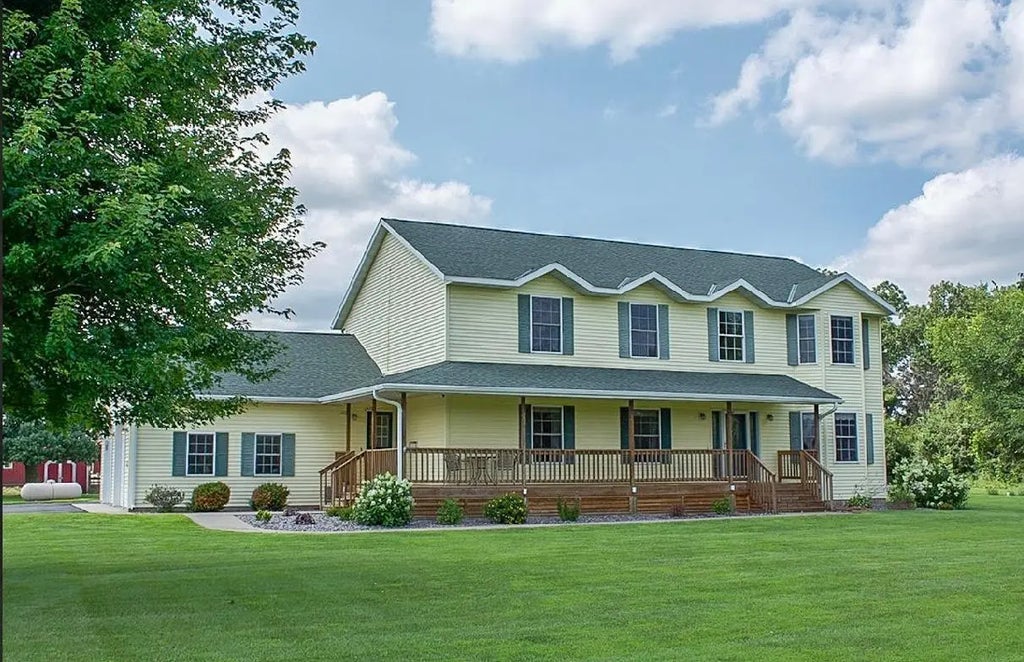 11688 40th Street, Bowlus