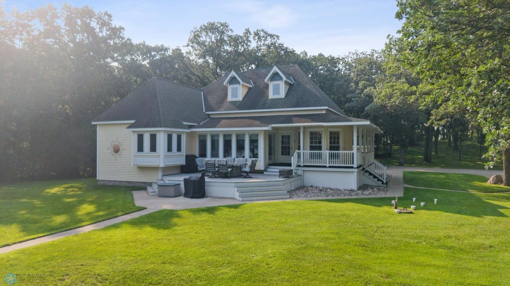 49459 300th Street, Leaf Lake Twp