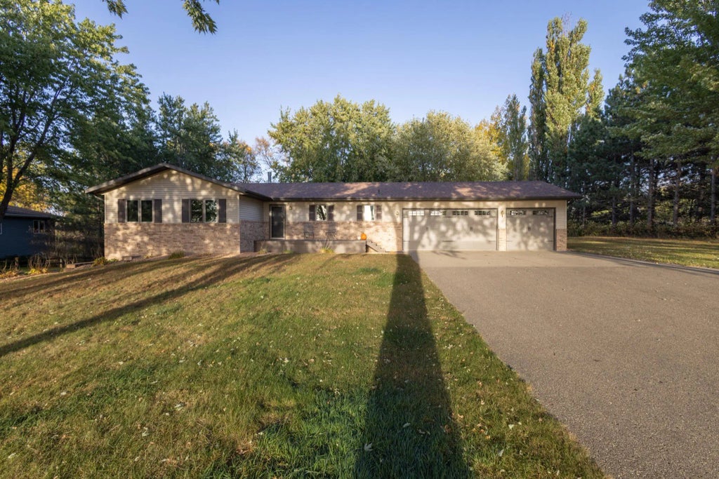 26760 Riverside Drive, Fergus Falls