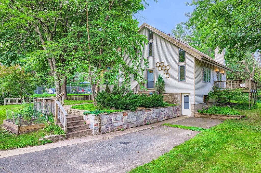 9480 206th Street N, Forest Lake