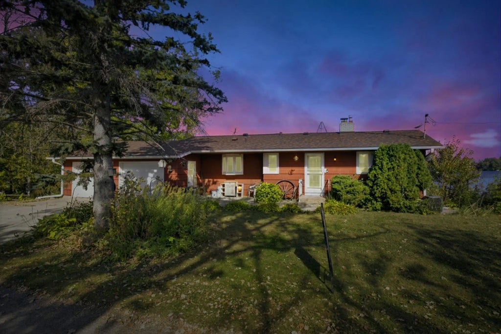 68 Gillard Avenue Se, Buffalo