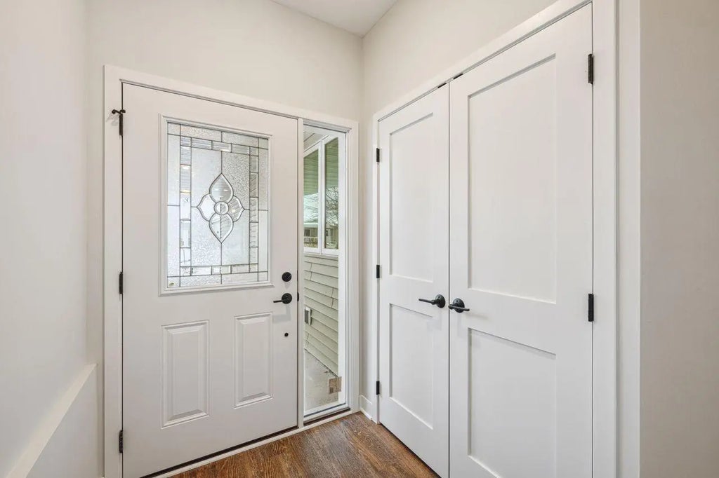 190 Morning Drive, Mayer