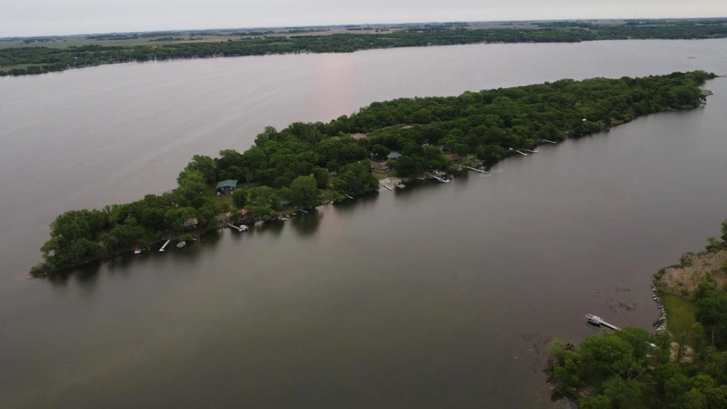 Lot 43 Lakota Island Estates, Big Stone City