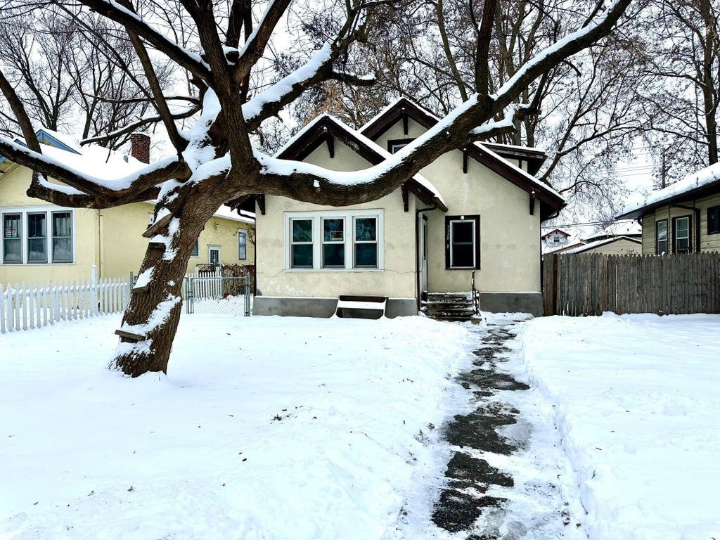 3428 Minnehaha Avenue, Minneapolis