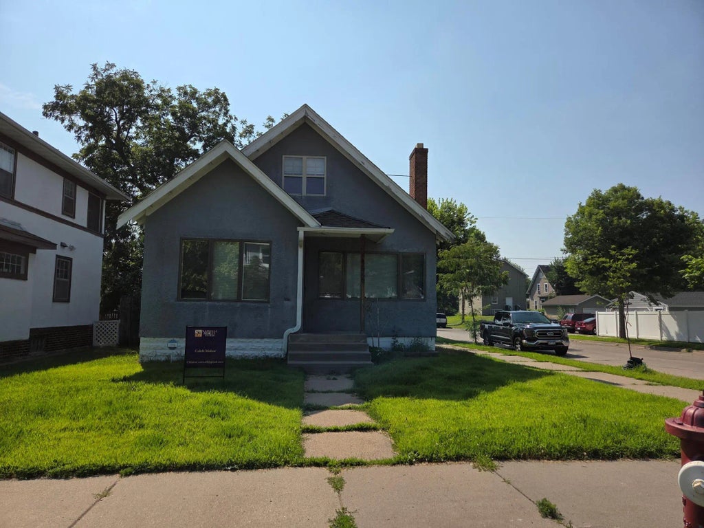 2959 Knox Avenue N, Minneapolis