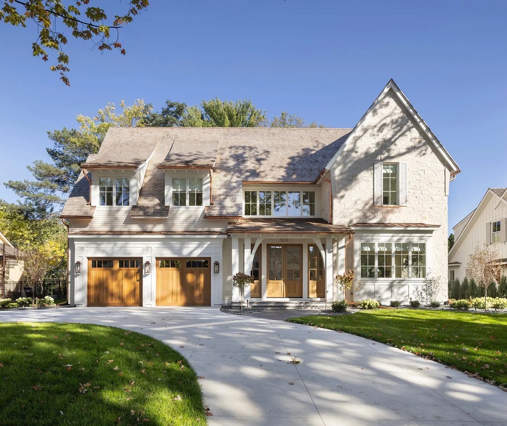4513x Laguna Drive, Edina