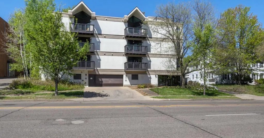 232 W Franklin Avenue 205, Minneapolis