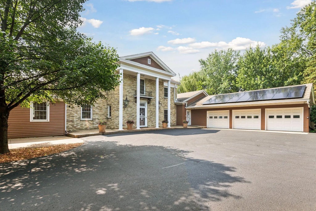 3646 Labore Road, Gem Lake